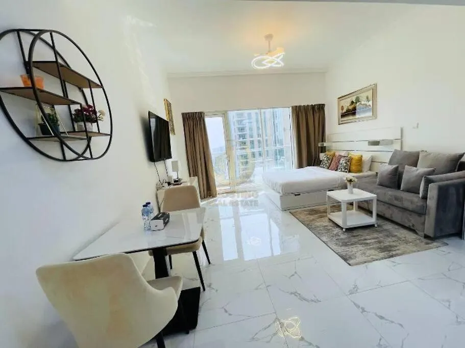 Elegant Studio In Downtown Burj Al Nujoom - 2201 Dubaj
